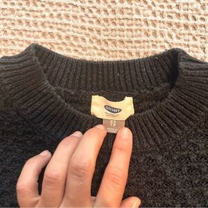 Old Navy Textured Cropped Sweater